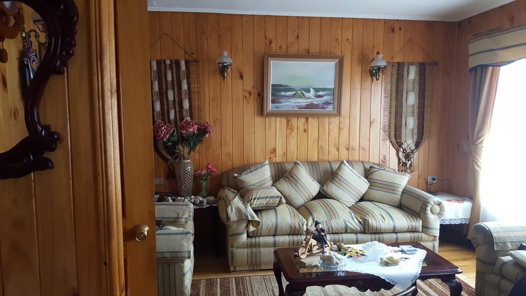 Hostal Costa Azul Castro Bagian luar foto